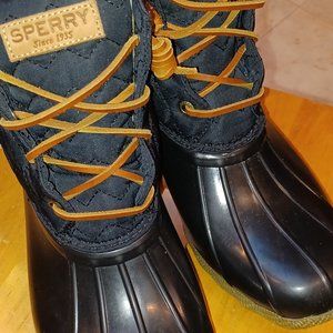 Sperry Topsider Quilted Black Saltwater Boots Womens Size 8.5